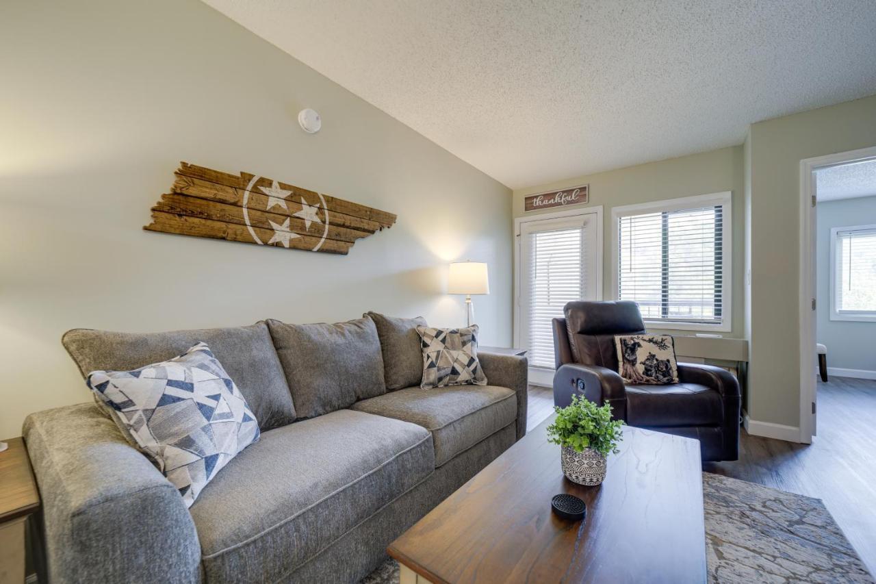 Stylish Gatlinburg Condo With Pool Walk Downtown! Exterior foto